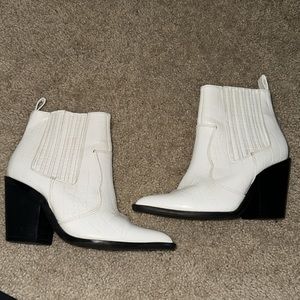ASOS white cowboy / western boot (size 7)